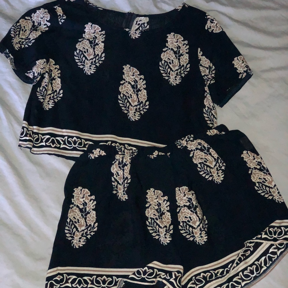 Two Piece Set